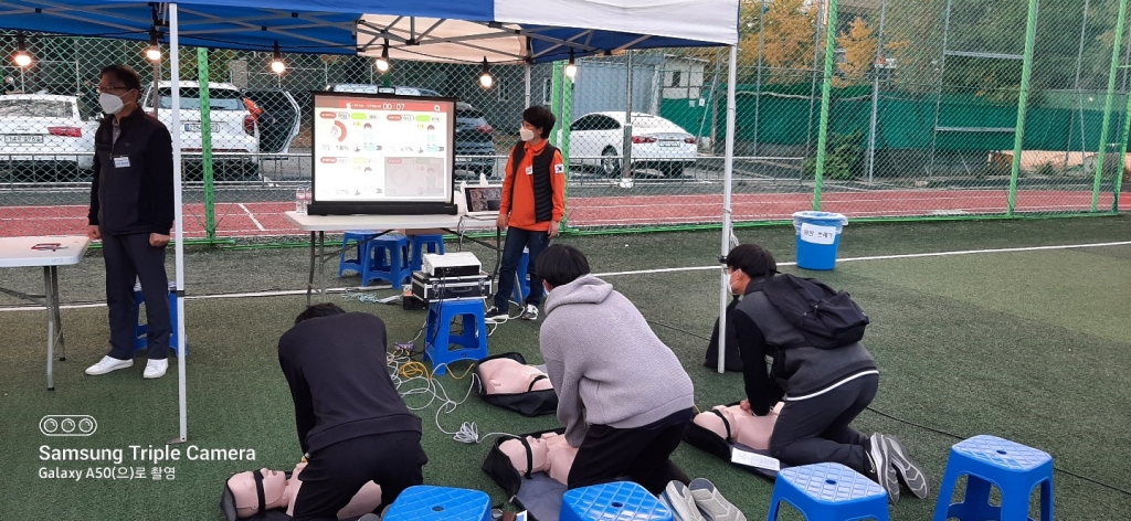 VR 기기를 통한 안전체험교육 (서울**고등학교)